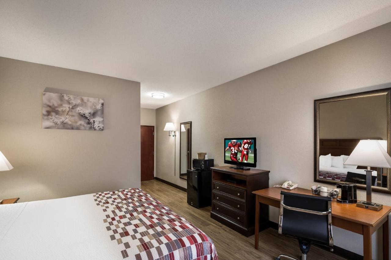 Red Roof Inn & Suites Bloomsburg - Mifflinville Ngoại thất bức ảnh